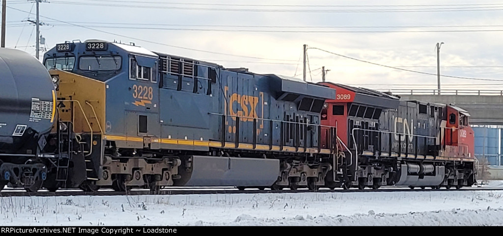 CSX 3228 CN 3089